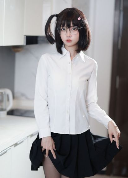 我只想安静地打游戏动漫免费观看_超清神马在线观看