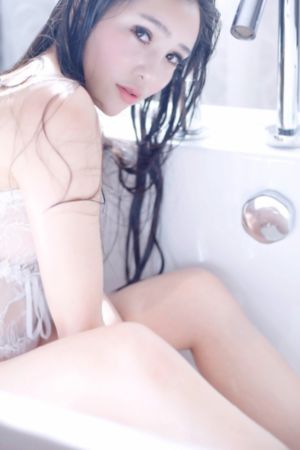 妖艳的姨母们中文字幕_超清高清迅雷在线观看