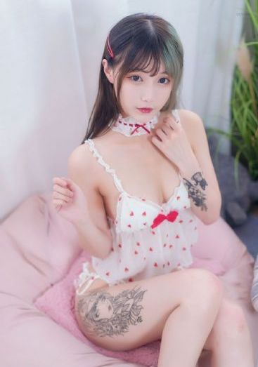 粉红大白菜_4K电影完整版在线观看