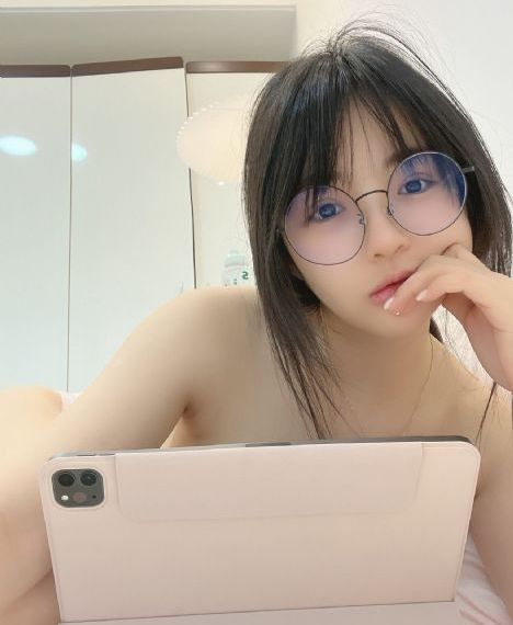 女朋友妈妈_超清在线视频播放
