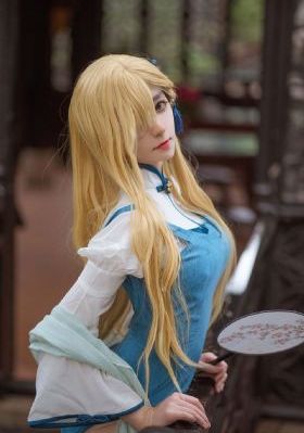 三男一女吃奶添下面视频_4K日本电影免费